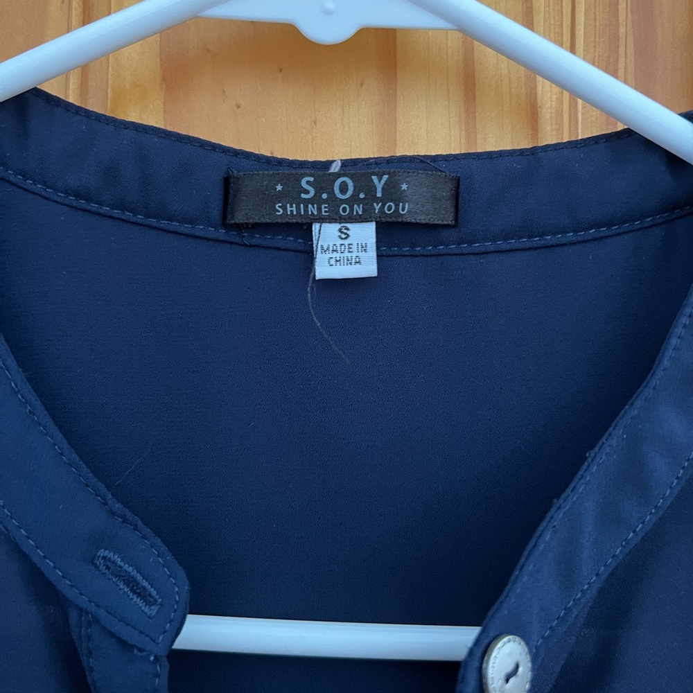 Shirt - Picture 2 of 2